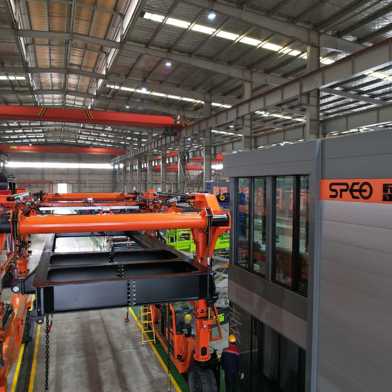 Xe nâng container SPEO, Xe cẩu container cảng màu cam cho các nhà máy thép
