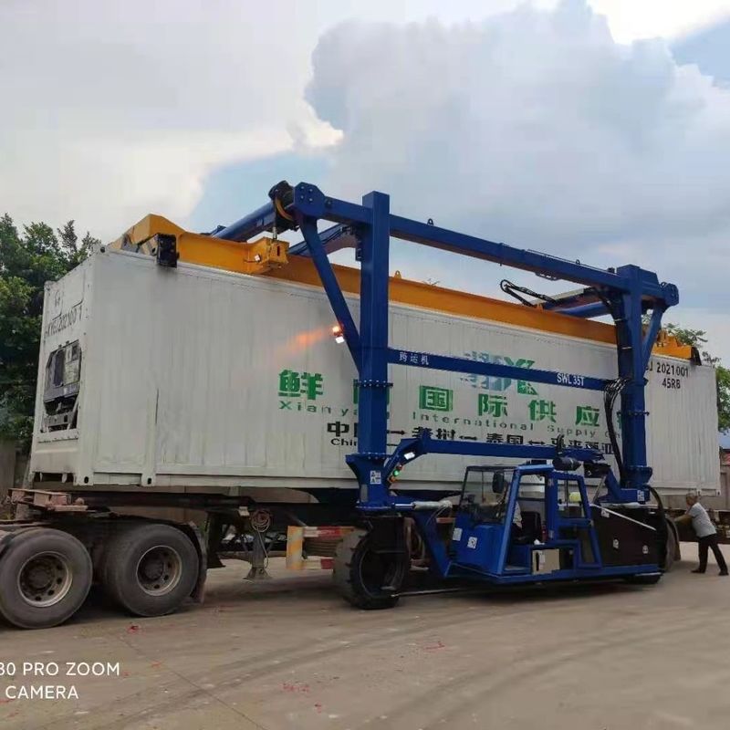 Cần cẩu tàu sân bay công nghiệp tùy chỉnh 7km / h cho các nhà máy có cửa thấp